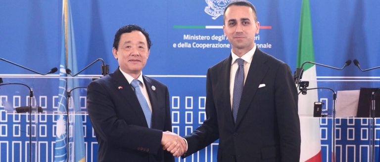 FAO Director-General QU Dongyu, left, and Italian Foreign Affairs Minister Luigi Di Maio.