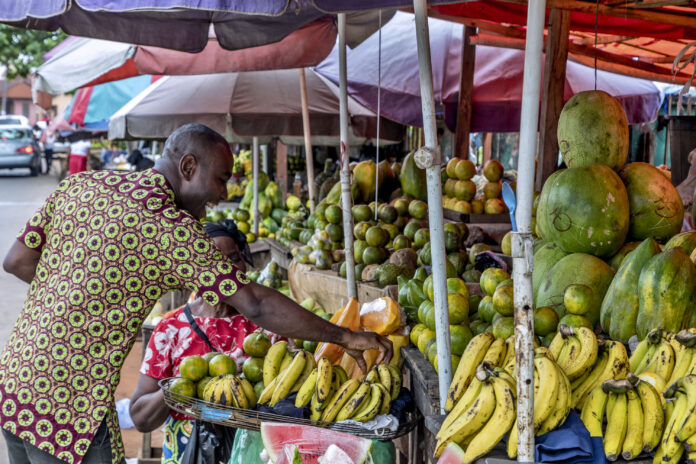 A food market in Nigeria. ©FAO/Andrew Eseibo A food market in Nigeria. ©FAO/Andrew Eseibo