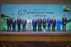 FAO Director-General QU Dongyu (second from left) attended a G7 meeting of Agriculture Ministers in Japan©FAO/Nicolas Datiche