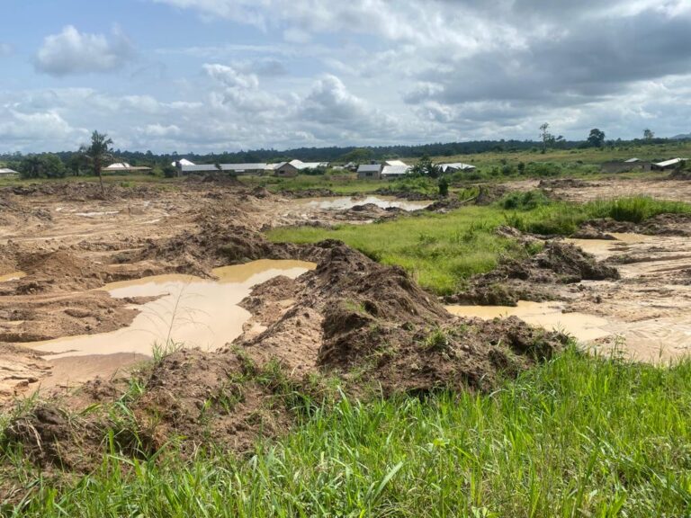Farmers at Nerebehi worried over sand mining on farmlands