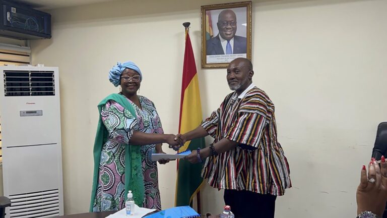 Government of Ghana, IFDC sign agreement to boost productivity of farmers