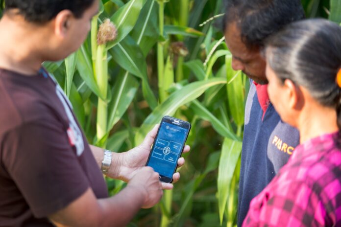 FAO's work involves scientific approaches, innovation, and the latest technologies ©FAO/Lekhe Edirisinghe