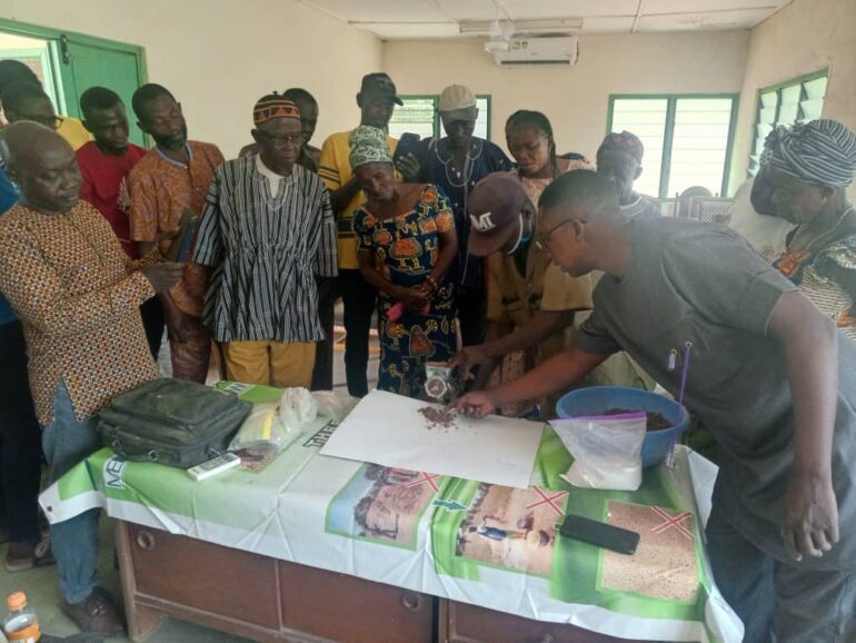 The pelleting training for the farmers