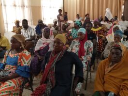 Participants at the forum 