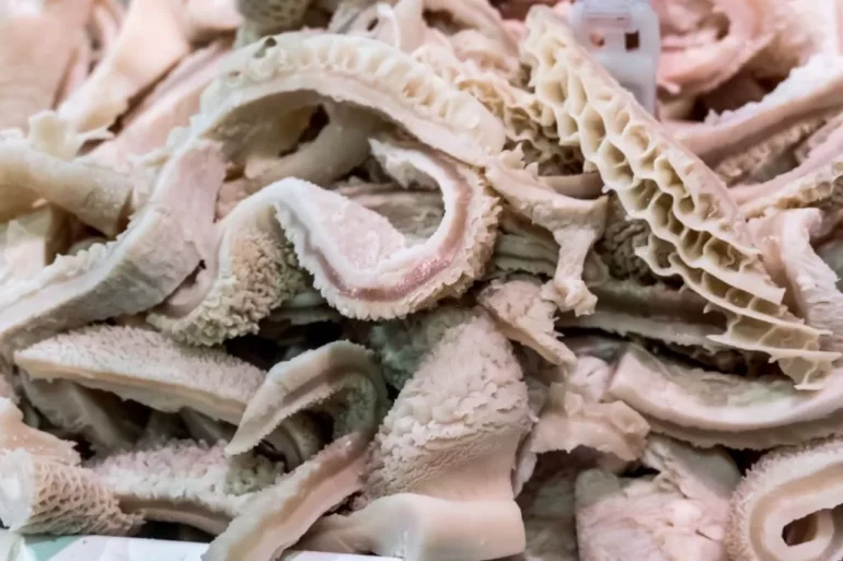 animal intestines, bladders, and stomachs, yemuadie