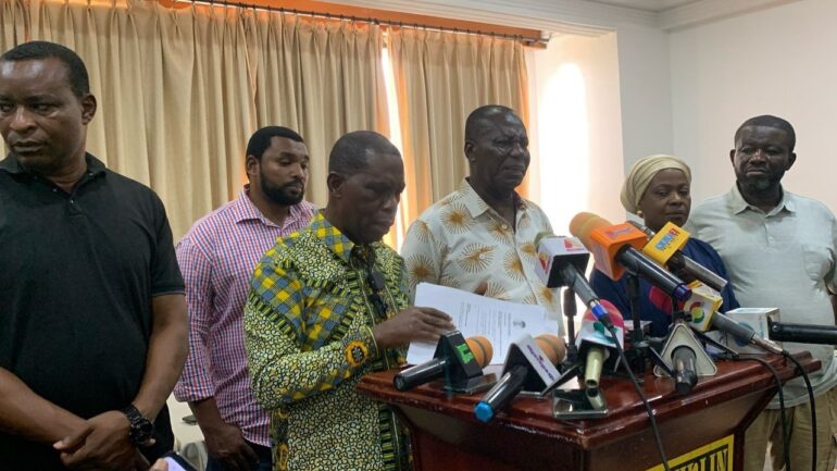 Government must honour promise to Cocoa Farmers – Minority in Parliament