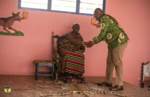Wasa Amenfi Traditional Area Paramount Chief Commends COCOBOD Boss for Strong Start 