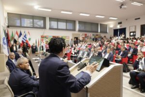 The FAO Director-General told the conference in Bari that plant protection is fundamental for food diversity and for ensuring the right to food for all.©FAO/Christian Mantuano