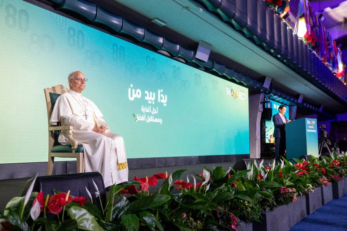 His Holiness Pope Leo XIV spoke of the unacceptable use of food as a weapon of war, which he said contradicts all of the awareness-raising work carried out by FAO over the past eight decades. ©FAO/Giulio Napolitano
