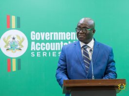 Government to recruit 400 extension agents under Feed Ghana Programme