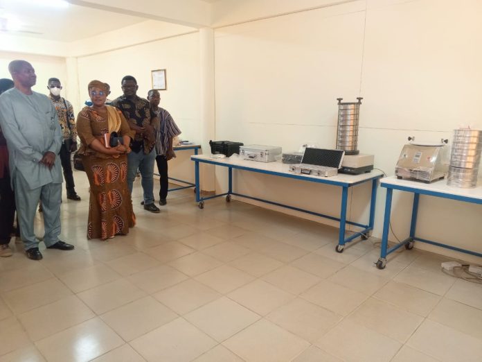 Laboratory Launch1