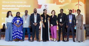 Deputy Director-General Beth Bechdol with participants at a panel on youth agribusiness.