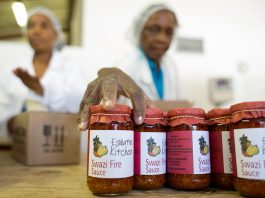 STOSAR II Webinars advance agro-processing and value chain development in SADC Adding value to local chillies through agro-processing in Eswatini ©FAO/Giulio Napolitano