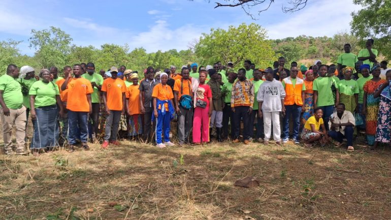World Vision calls for integration of FMNR into national land restoration strategies
