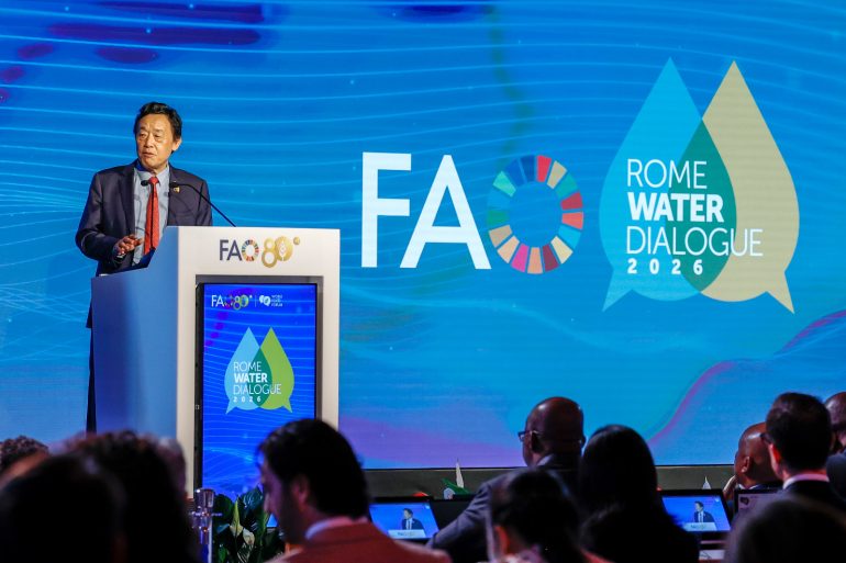 FAO Director-General QU Dongyu delivering his remarks at the Rome Water Dialogue “Global Dialogue on Water Tenure - Innovative water governance for food and security”. ©FAO/Giulio Napolitano